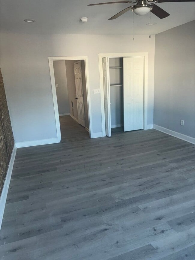 Building Photo - 3317 Paton Ave