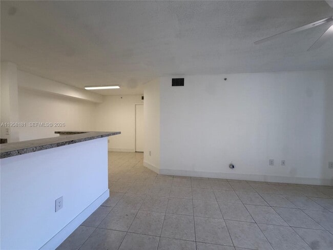 Building Photo - 2103 Renaissance Blvd