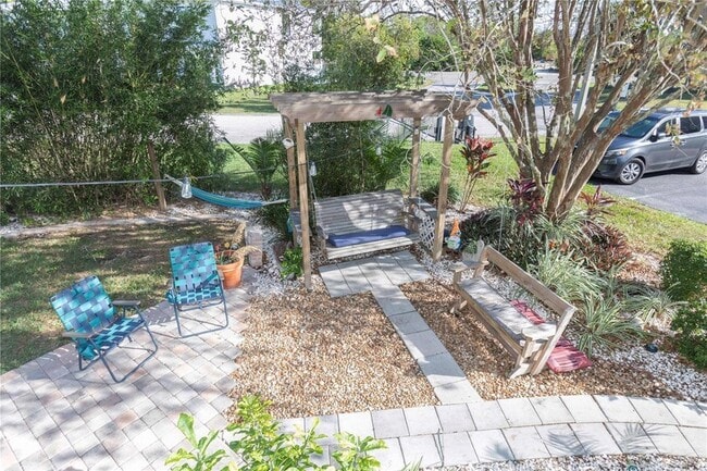 Building Photo - 5727 Biscayne Ct