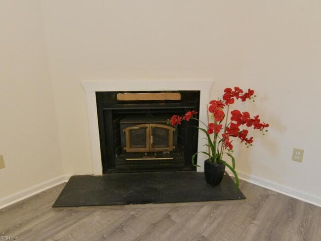 Building Photo - HILLTOP AREA FOR RENT!