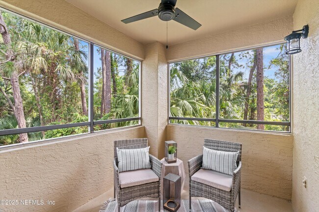 Building Photo - 1655 The Greens Way