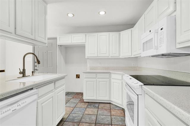 Building Photo - 1407 W Mulberry St