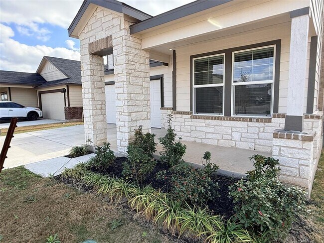 Building Photo - 289 Sormonne Lp