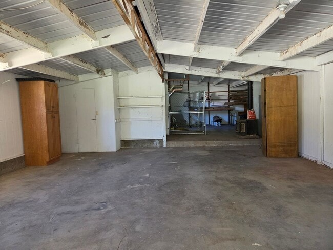 Building Photo - 375 Cora Dutton Rd