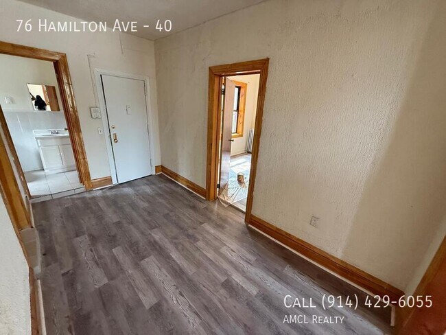 Building Photo - 76 Hamilton Ave