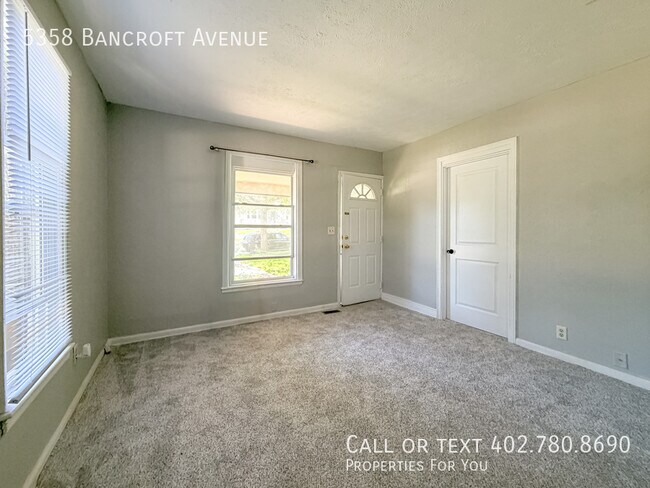 Building Photo - 5358 Bancroft Ave