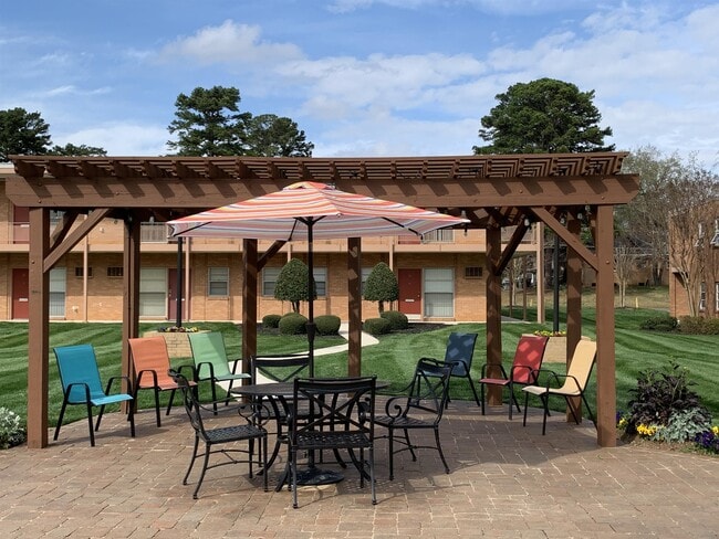 Interior Photo - Darby Terrace