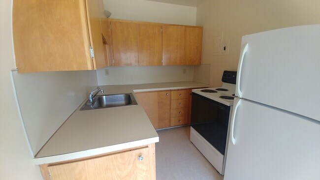 Interior Photo - Hillcrest Apartments