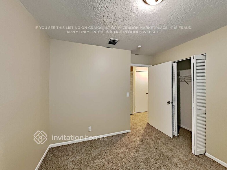 Building Photo - 3811 Jasmine Ln