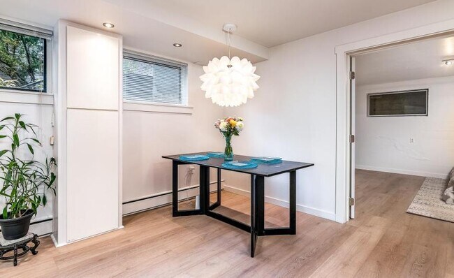Building Photo - 1 bedroom in Seattle WA 98136