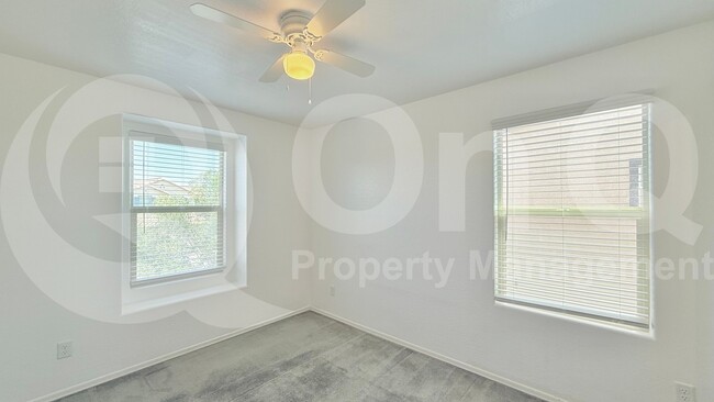 Building Photo - 40633 W Helen Ct