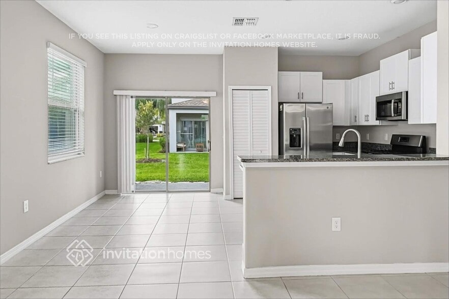 Building Photo - 8477 Druid Oaks Ln