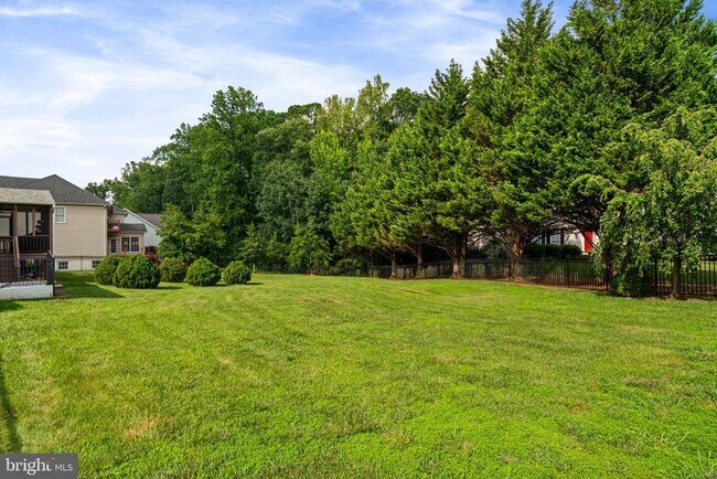 Building Photo - 61 Kirby Ln