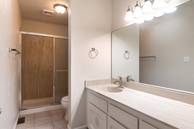 Building Photo - CALL US TODAY AT (505) 808-6467 TO SCHEDULE A CONVENIENT SHOWING