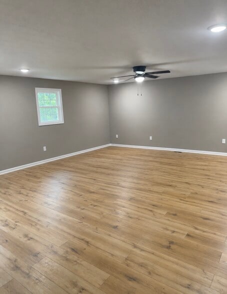 Living Room - 297 Hemlock Subdivision Rd