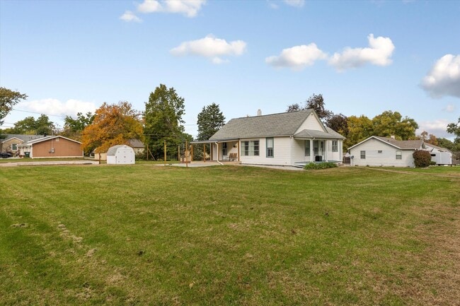 Building Photo - Home For Rent Papillion