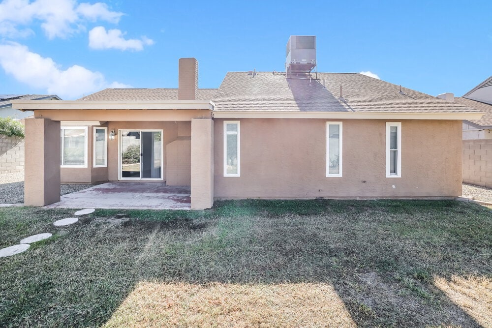 Building Photo - 4814 W McRae Way