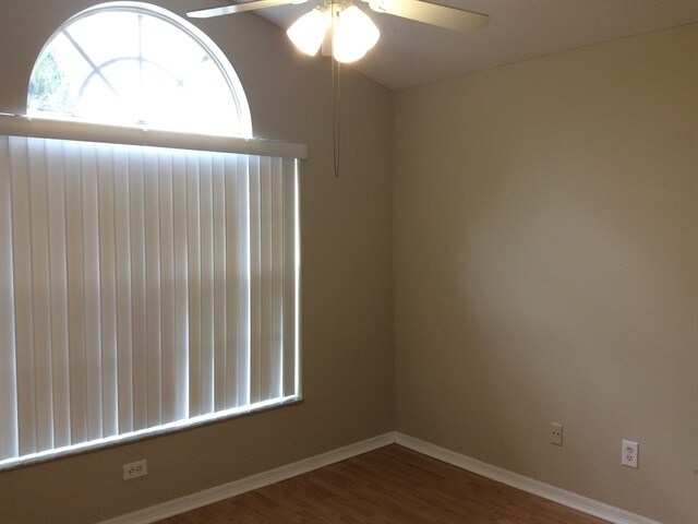 Building Photo - 10942 Brown Trout Cir