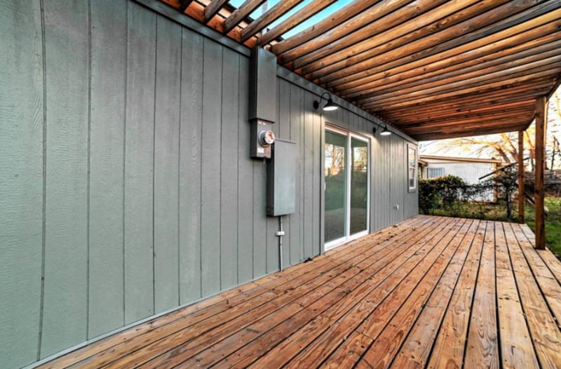 Building Photo - 2312 N Everest Ave