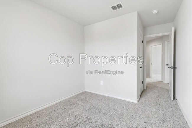 Building Photo - 6011 Jax Wy