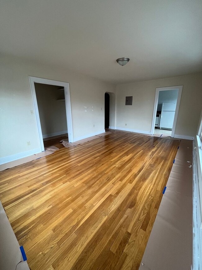 Interior Photo - Loch Kelden Apartments