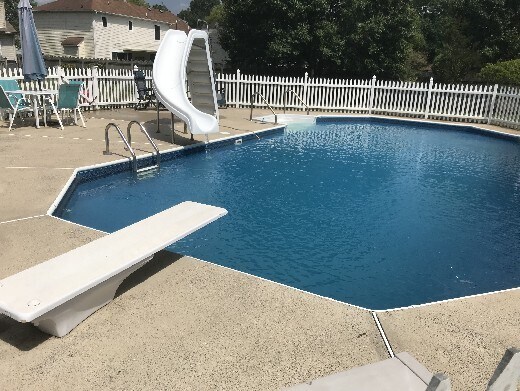 Primary Photo - 5 Bedroom Home w/ Pool in Great Bridge
