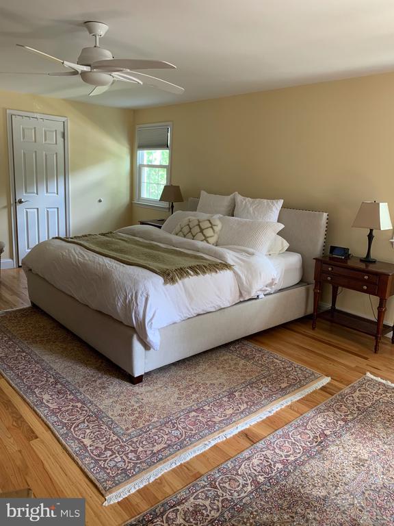 Building Photo - 20 Oakley Dr