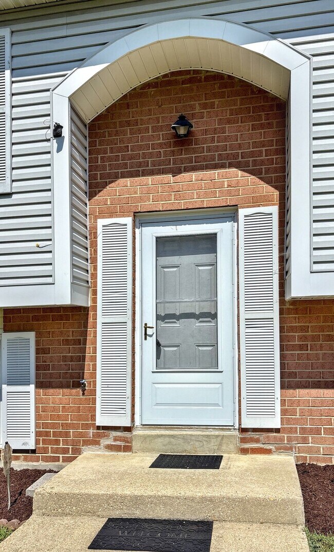 Building Photo - 3902 Norwalk Pl