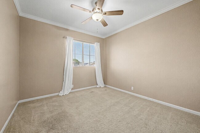 Building Photo - 6029 W Morrow Dr