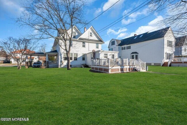 Building Photo - 310 Corlies Ave
