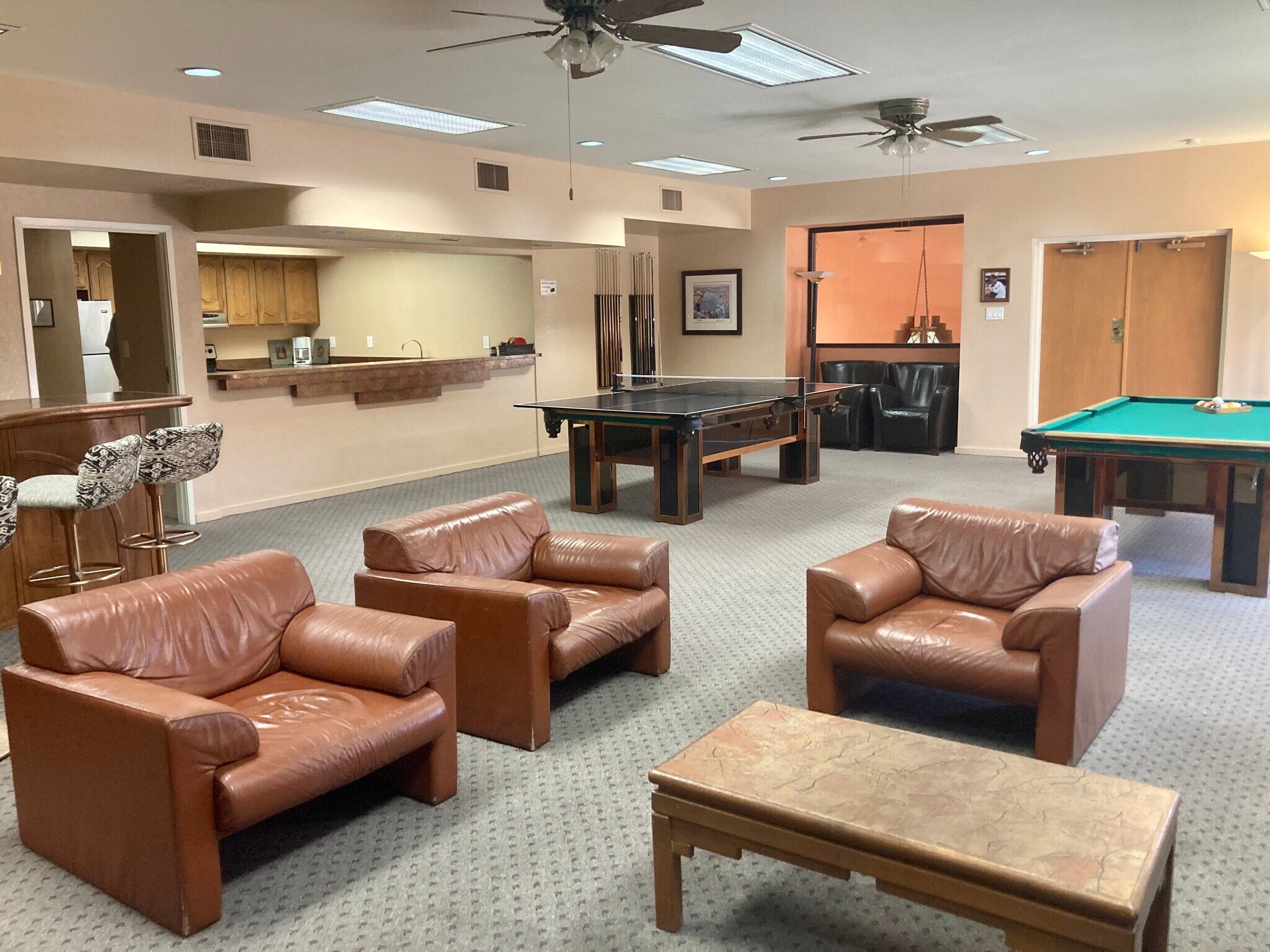 Building Photo - 12222 N Paradise Village Pky W