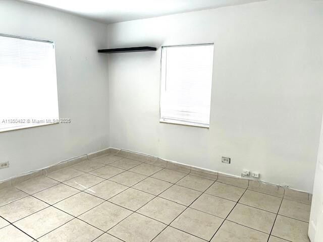 Building Photo - 500 SW 51st Ave