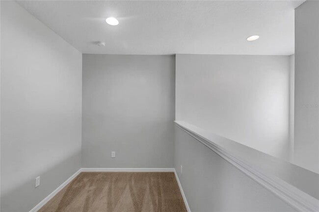 Building Photo - 2040 Portcastle Cir