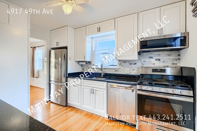 Building Photo - 4917 49th Ave