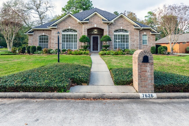 Primary Photo - Newly Remodeled 4-Bedroom Home for Rent in...