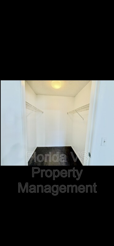 Building Photo - 2208 Antigua Pl