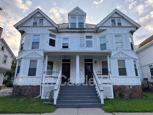 Primary Photo - 8-10 South Willard Street #3