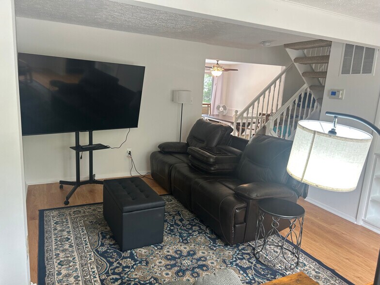 Building Photo - 19231 Misty Meadow Terrace