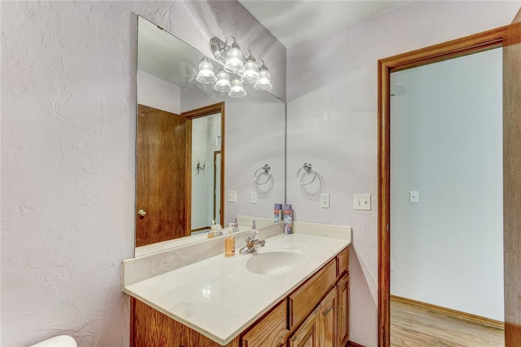 Building Photo - 305 Waterfront Dr