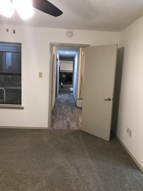 Building Photo - 2021 Towngate Dr