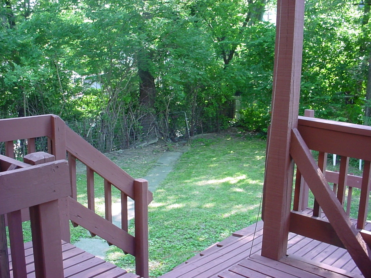 back yard fenced in - 2534 Valley View Ct