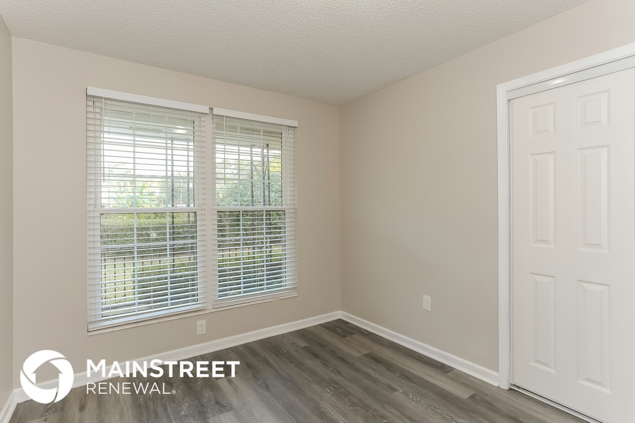 Building Photo - 85589 Winona Bayview Rd