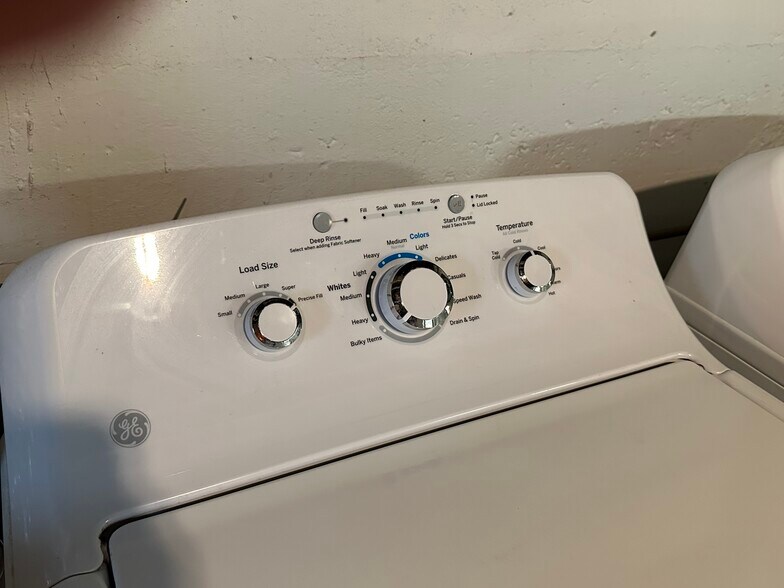 GE washer - 2229 Coventry Rd