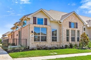 Building Photo - 2621 Chablis Dr