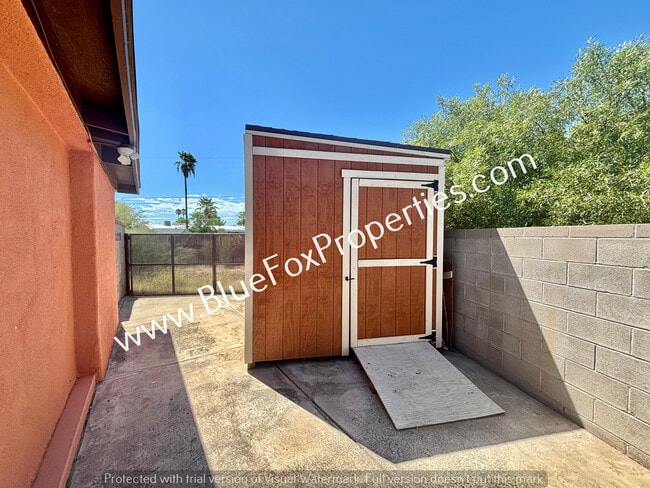 Building Photo - 8918 E Old Spanish Trail