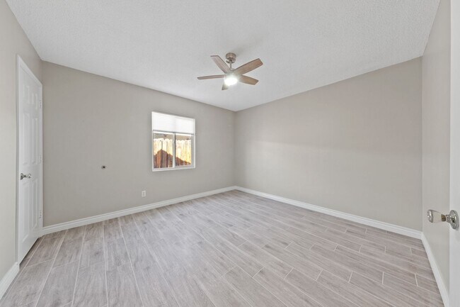 Building Photo - Rare 4-Bedroom Single-Story Home in Henderson