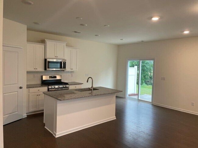 Building Photo - 347 Willowsford Dr