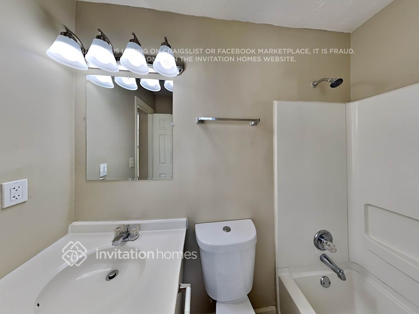 Building Photo - 2978 Rapids Dr