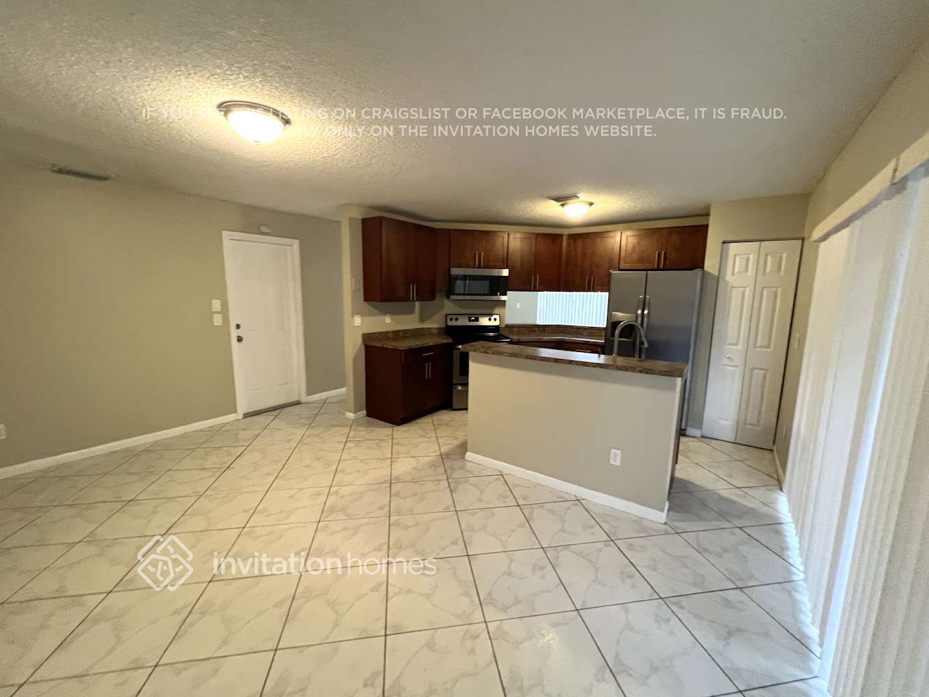 Building Photo - 3715 NW 107th Terrace