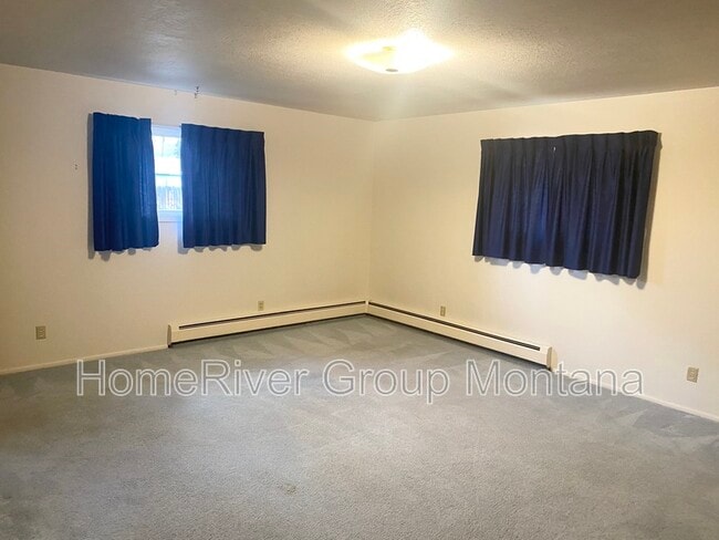 Building Photo - 1808 27th Ave